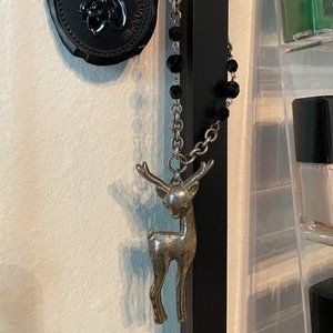 Cute statement fawn necklace